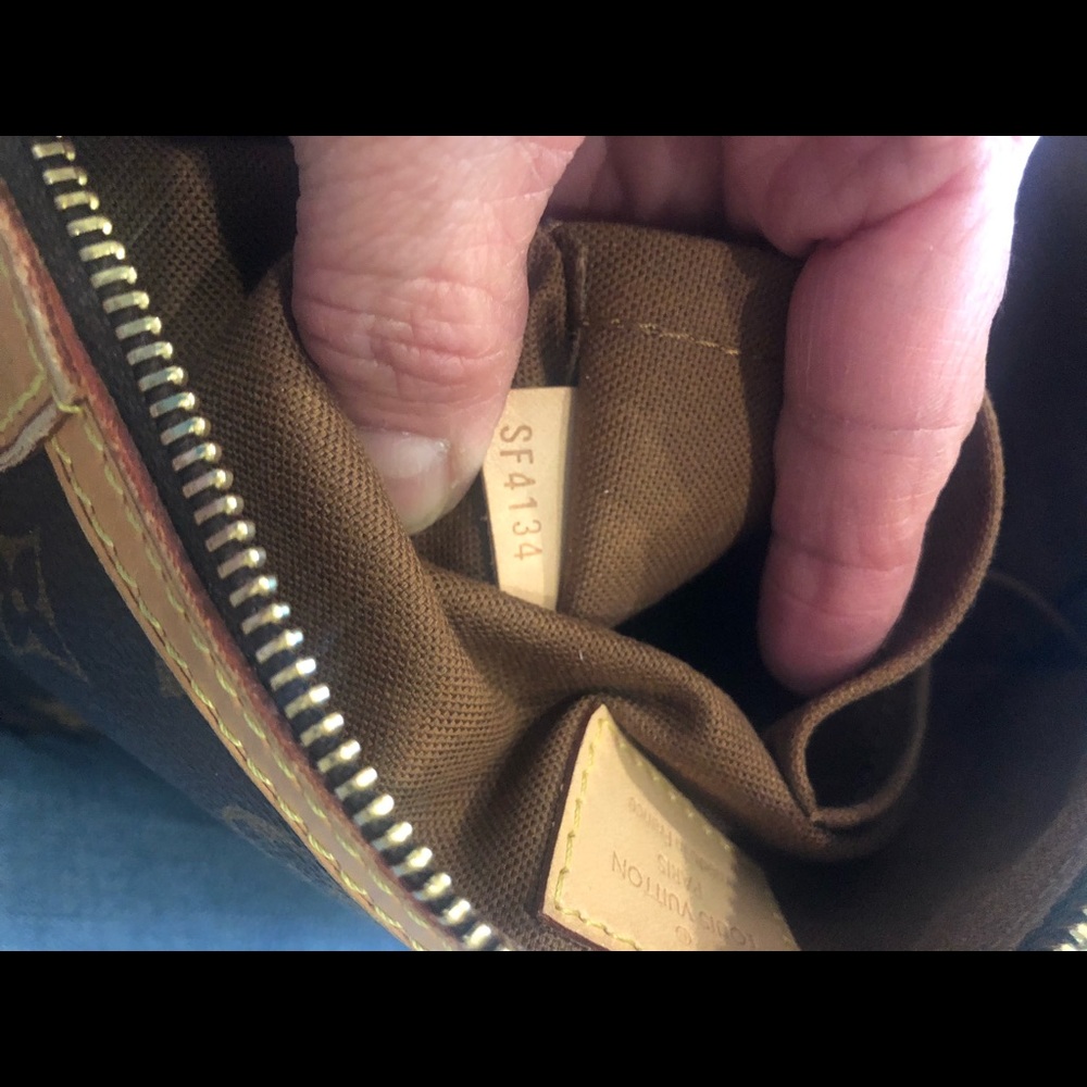 Louis Vuitton Odeon PM (discontinued) like new condition, inside & out.